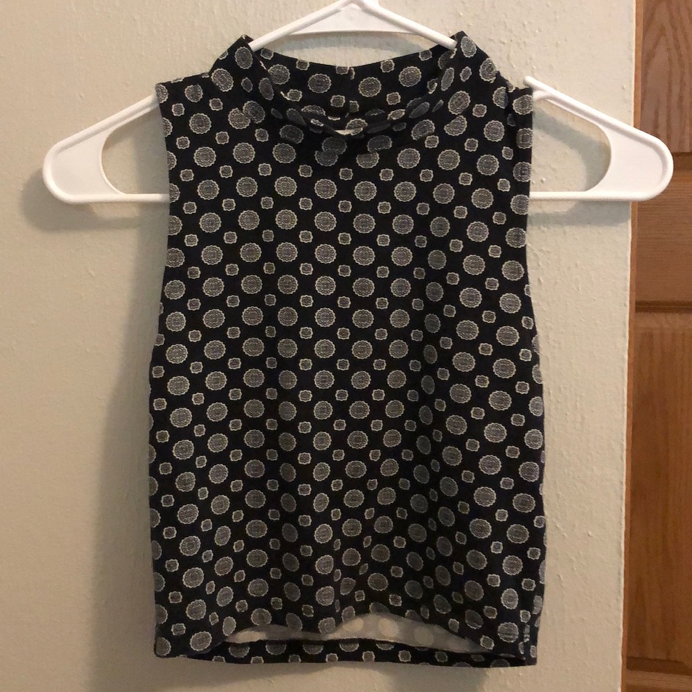 FOREVER 21 cropped tank top